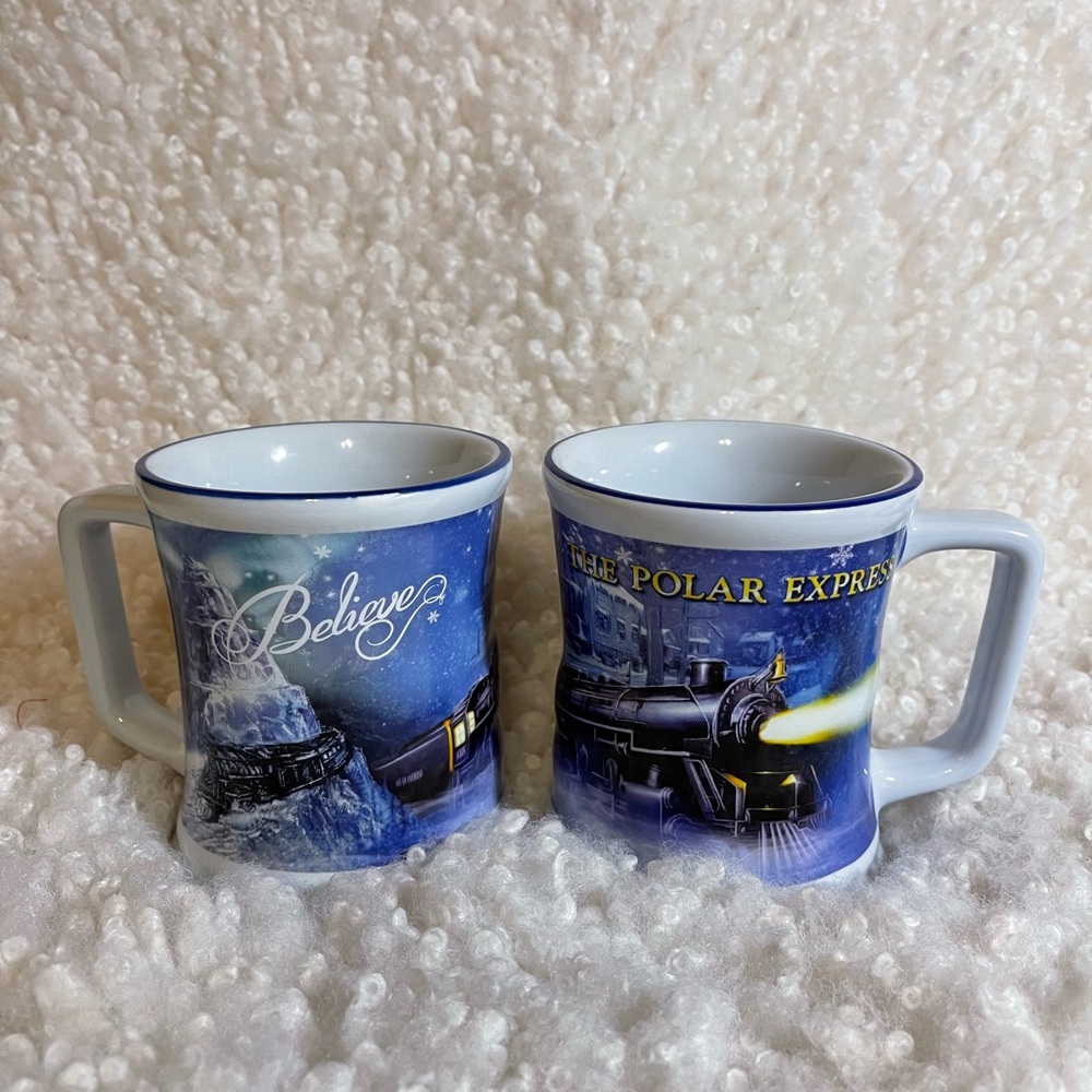 Warner Bros. “The Polar Express “ 3D Collectible Mug Set of Two
